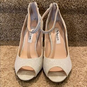 Beautiful sparkling heels.